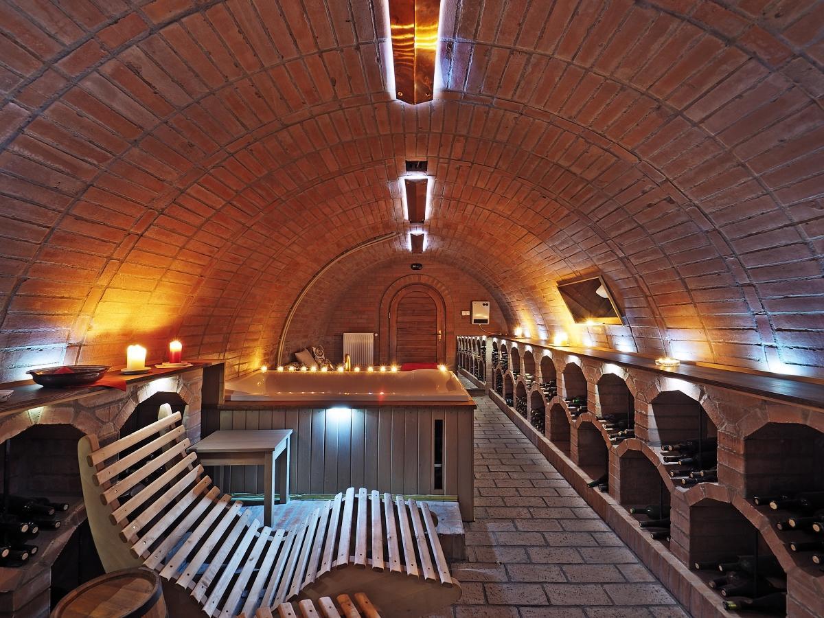 Hotel Vinohrad Milotice Екстер'єр фото